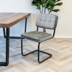 Eetkamerstoelen*HUUS Eetkamerstoel Ivy Buisframe Kick (per 2 stuks)